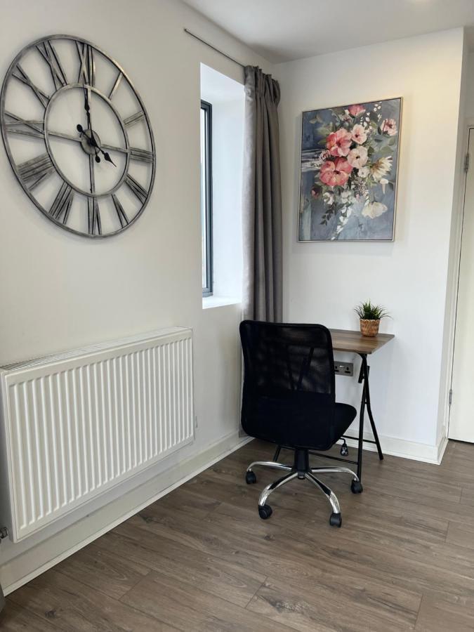 3Bed Flat 3Wc And Great Location Near Excel City Airport O2 And Canning Town Station Villa London Luaran gambar