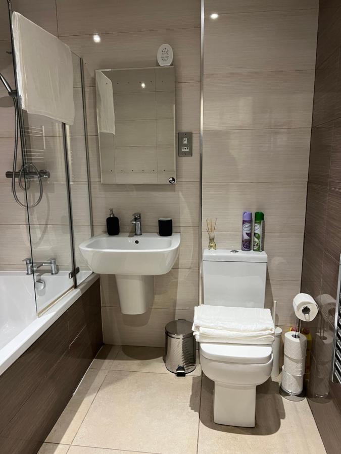 3Bed Flat 3Wc And Great Location Near Excel City Airport O2 And Canning Town Station Villa London Luaran gambar