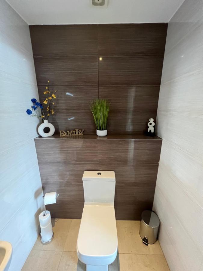 3Bed Flat 3Wc And Great Location Near Excel City Airport O2 And Canning Town Station Villa London Luaran gambar